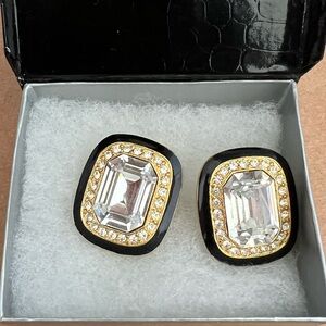 Women’s Clip On Earrings. Bundle 5 for $30